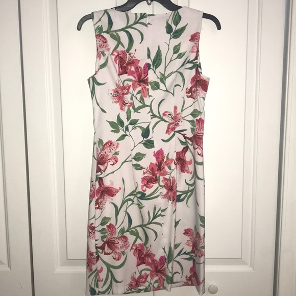 Floral Dress - Picture 2 of 3